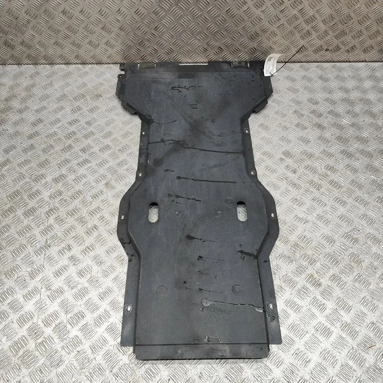 Center/middle under tray cover – Porsche Boxster 987 (2005-2012)