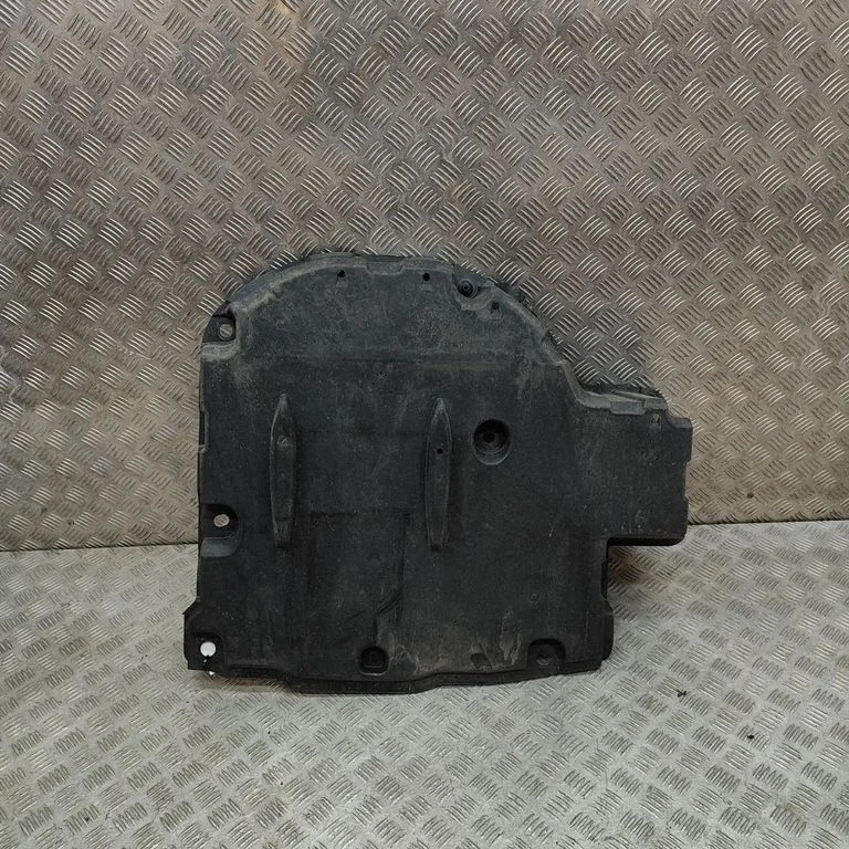 Vidējais dibena aizsargs 58415K0010