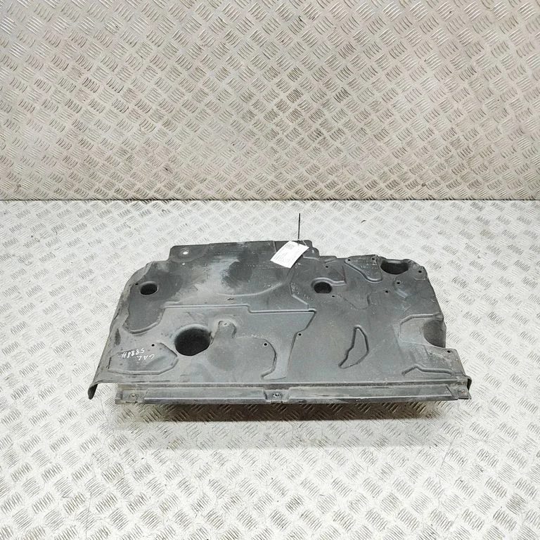Center/middle under tray cover 9804322280