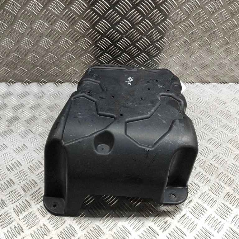 Center/middle under tray cover 9812344980