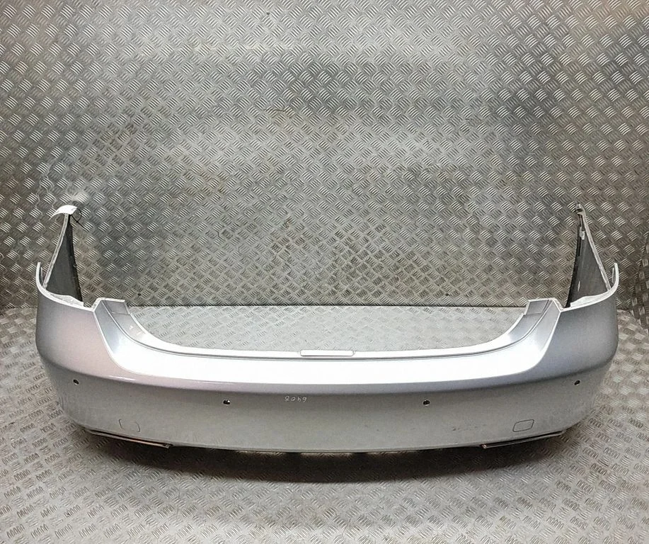 Zderzak tylny 5215950914 – Lexus LS UCF30 (2001-2007)