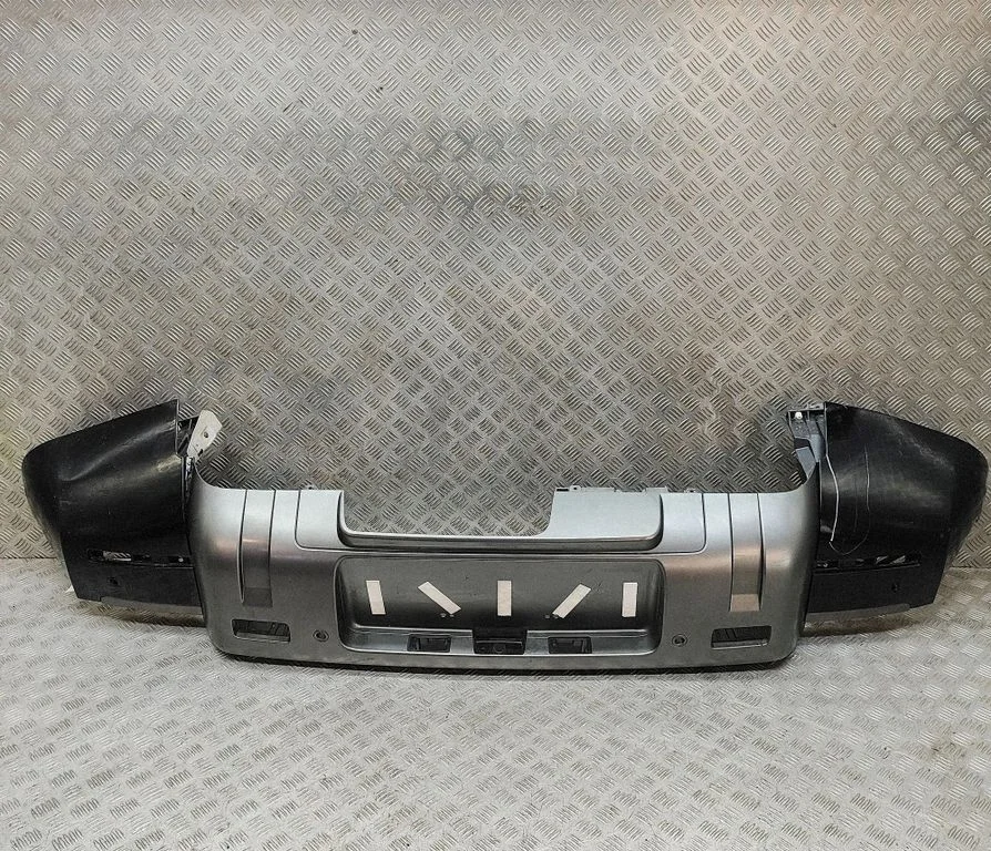 Rear bumper L8B217D781D