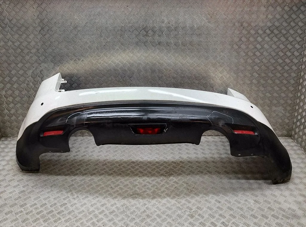 Rear bumper 850221CA0H