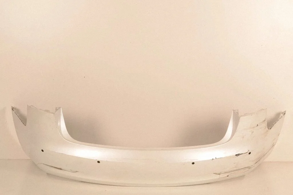 Tagumine kaitseraud – Tesla Model S (2012-)
