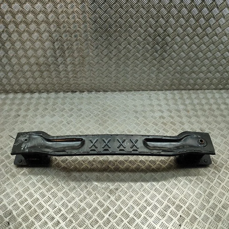 Rear bumper cross member LJ9BR41400BA