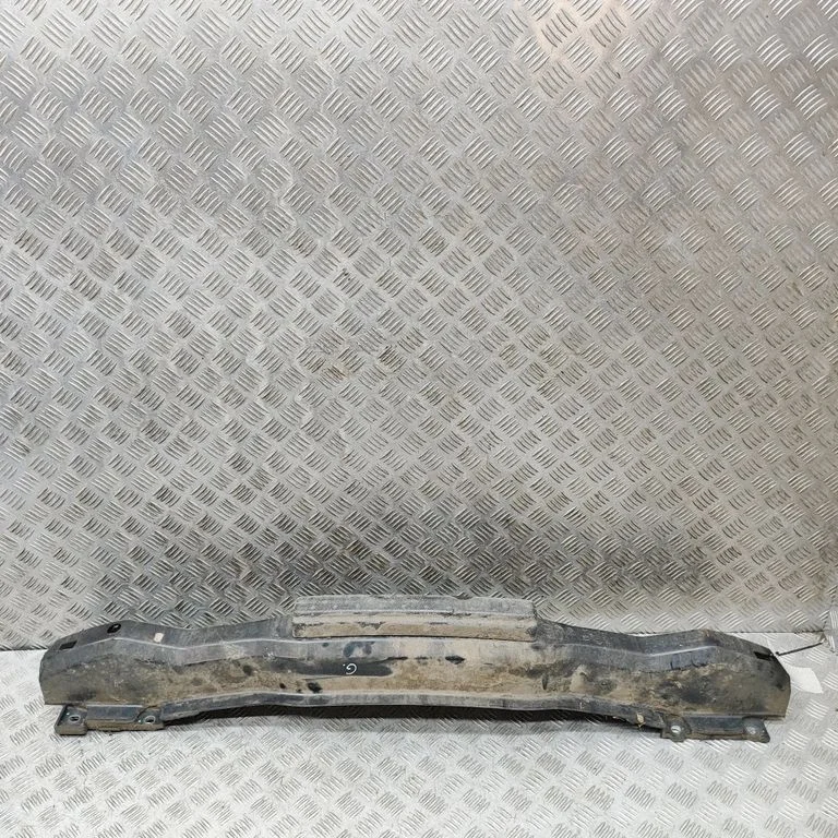 Aizmugurējā bufera šķērssija 51813036