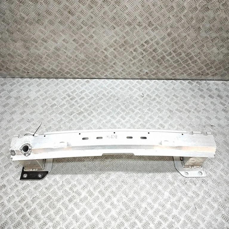 Aizmugurējā bufera šķērssija – BMW X5M G05 F95 (2019-)