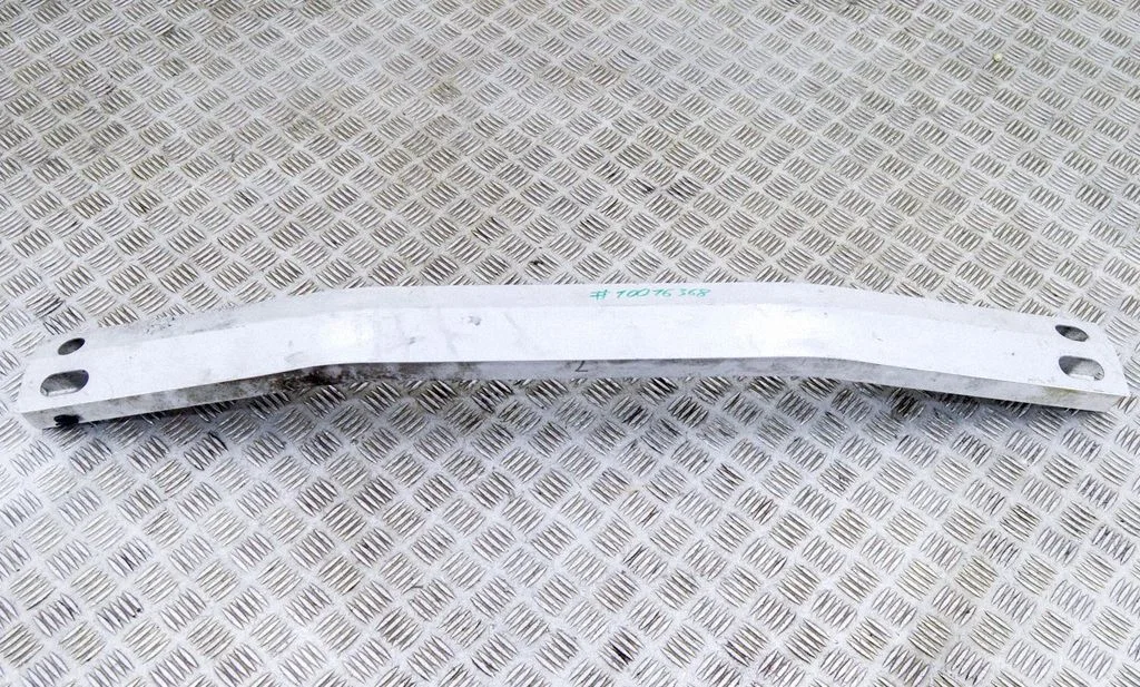 Rear bumper cross member – Lexus RX 450H (2016-)