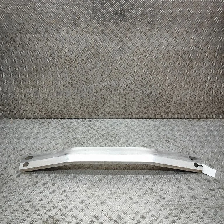 Rear bumper cross member – Lexus RX 450H (2016-)