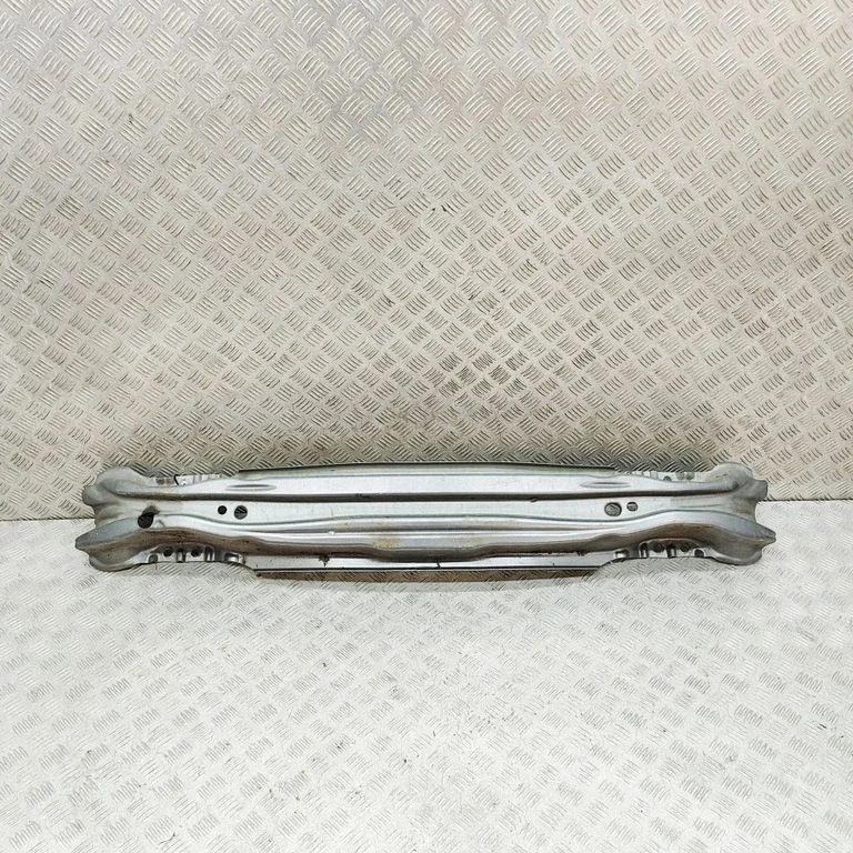 Belka zderzaka tylnego 31299699