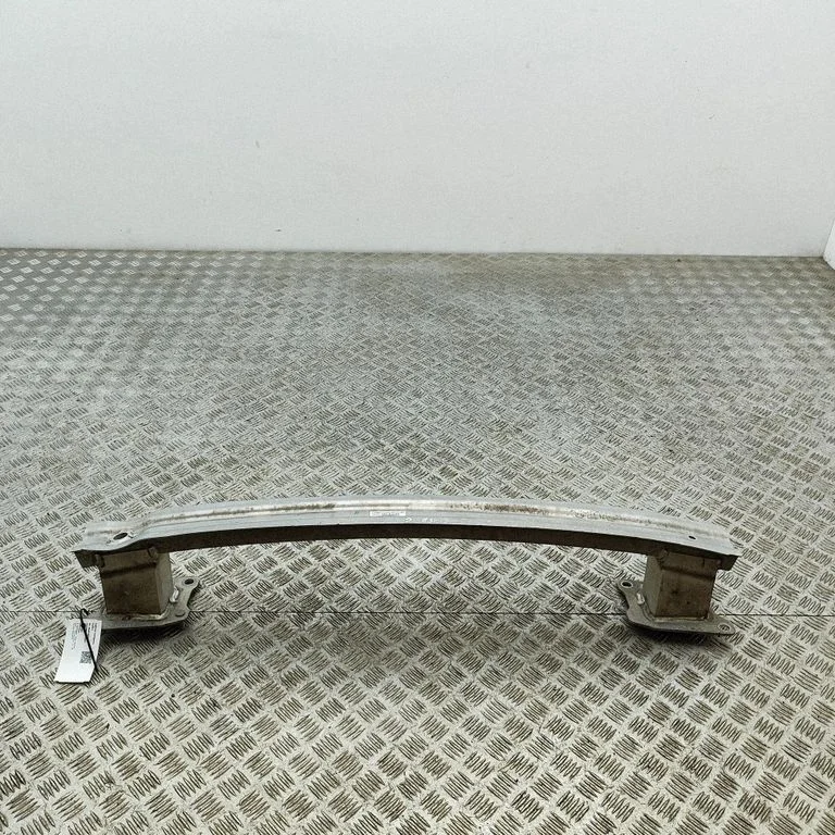 Rear bumper cross member 8W0807309