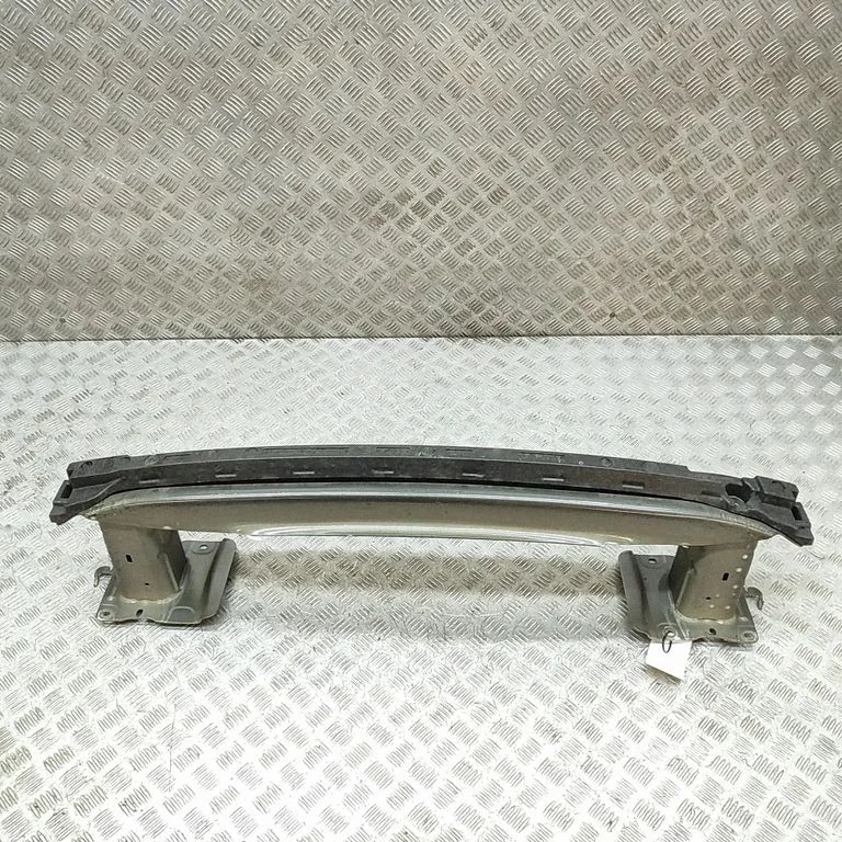 Belka zderzaka tylnego 5LE807251A