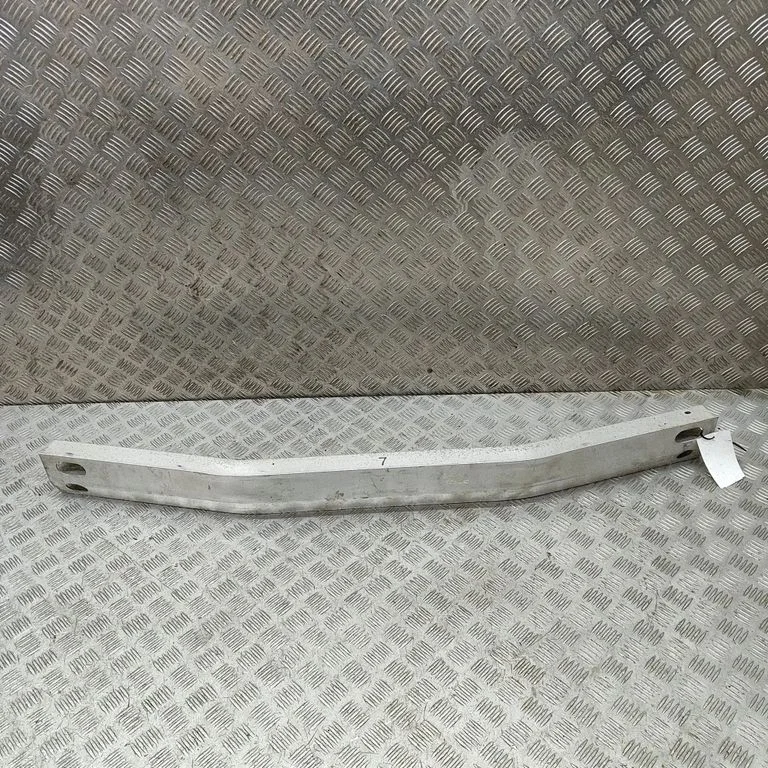Tagumise kaitseraua põikitala 5217148220