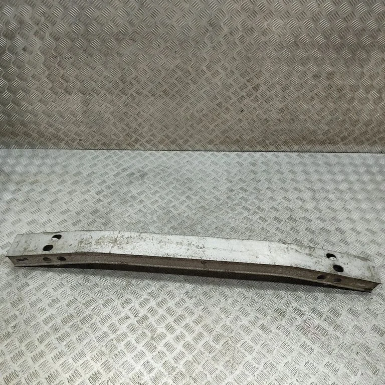 Tagumise kaitseraua põikitala 5217147050