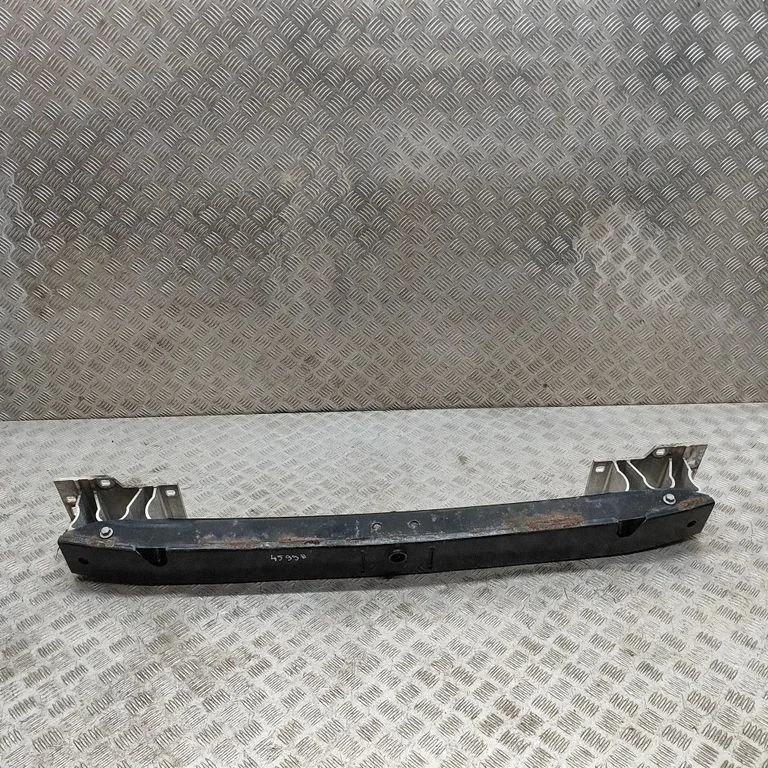 Aizmugurējā bufera šķērssija DK6217B892AF