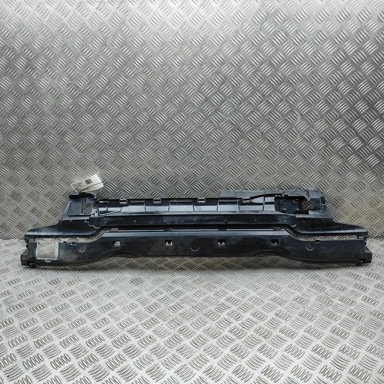 Aizmugurējā bufera turētājs 8053584