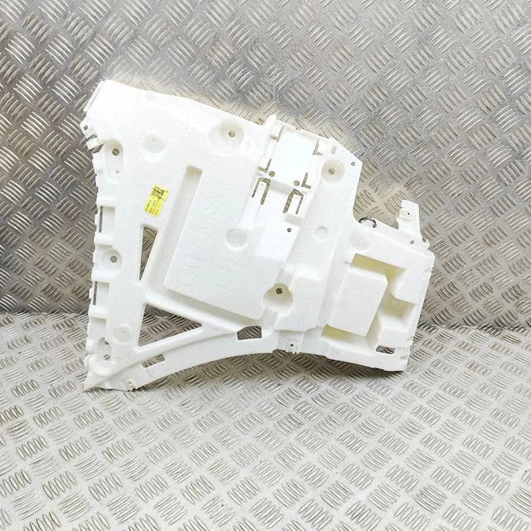 Rear bumper mounting bracket – BMW X3 G01 (2018-2024)
