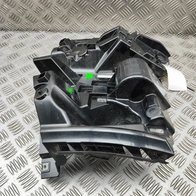 Rear bumper mounting bracket – BMW X6 G06 (2019-)