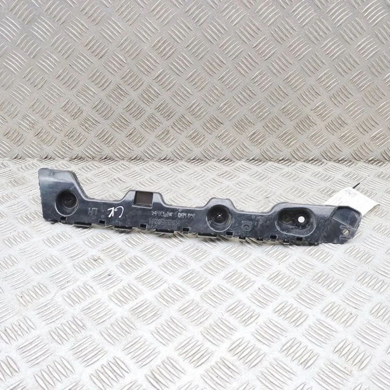 Aizmugurējā bufera turētājs KBB3502J1