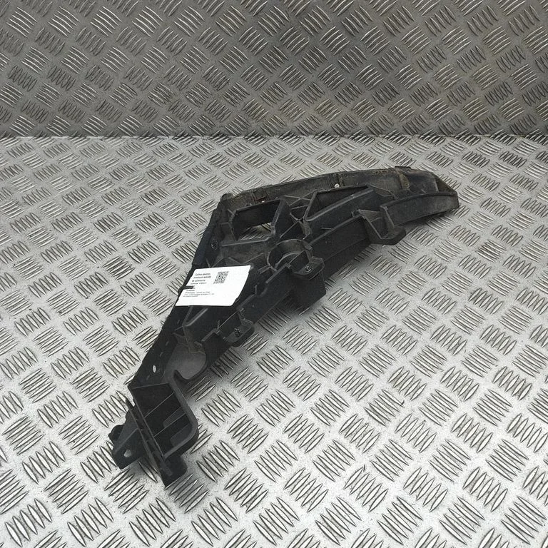 Aizmugurējā bufera turētājs GX7317A881AD