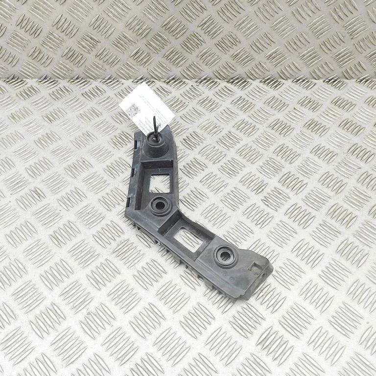 Mocowanie zderzaka tylnego 5G6807394