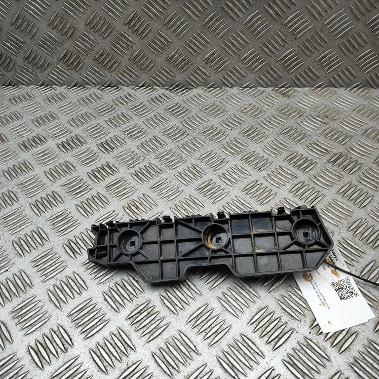 Aizmugurējā bufera turētājs EKEA2804311