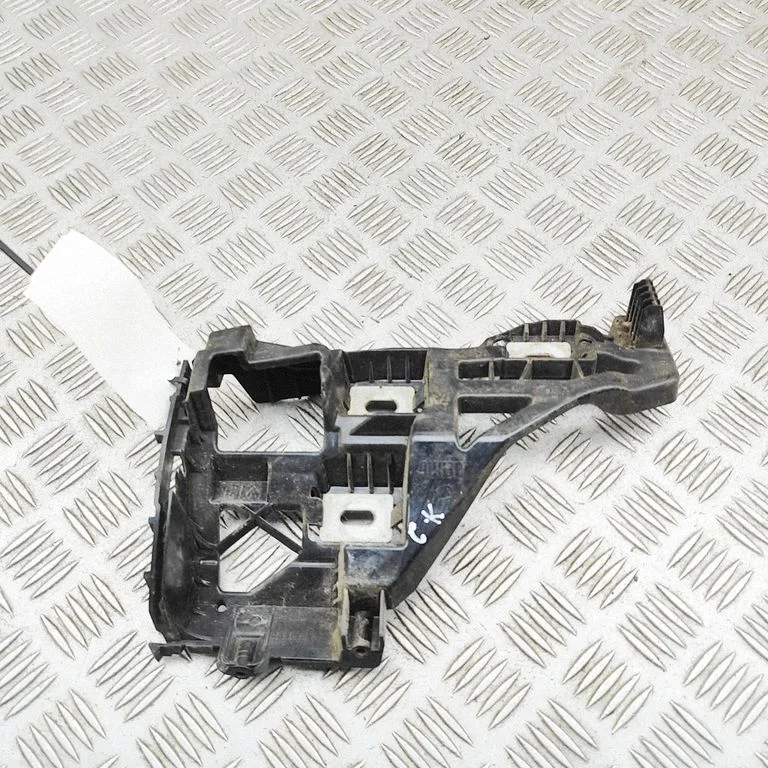 Aizmugurējā bufera turētājs A2138851665