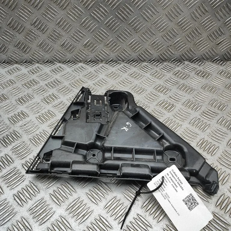 Aizmugurējā bufera turētājs 5LJ807393B