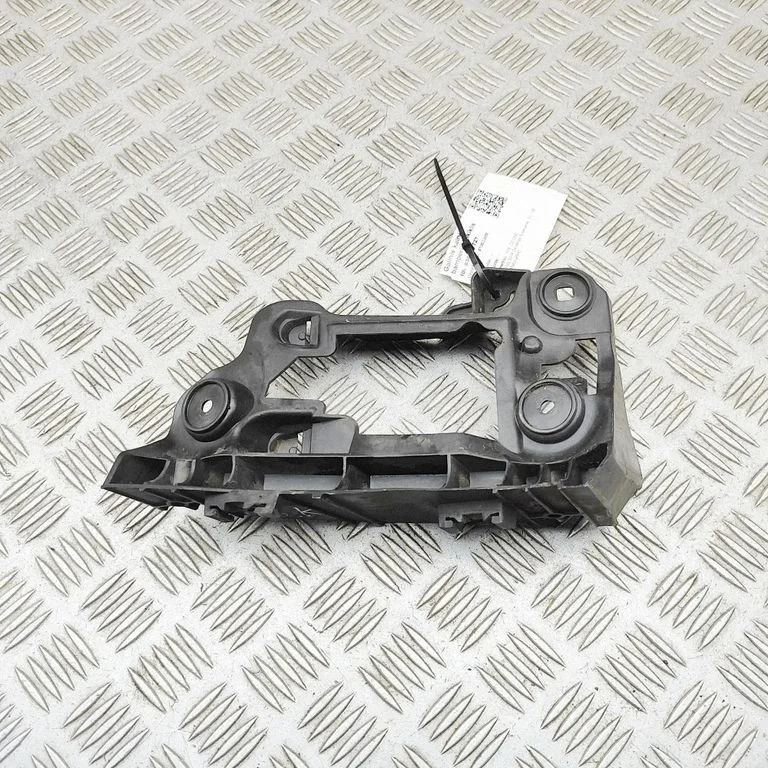 Rear bumper mounting bracket – Volkswagen Passat CC (2008-2016)