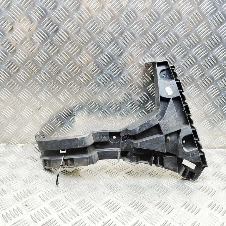 Aizmugurējā bufera turētājs 8U0807454A