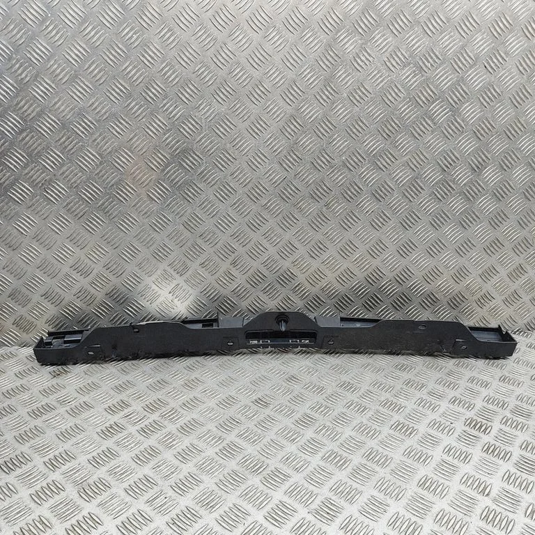 Aizmugurējā bufera turētājs 850322812R