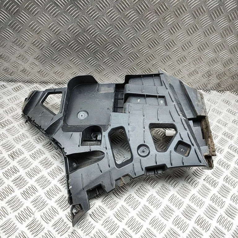 Rear bumper mounting bracket 9837050580