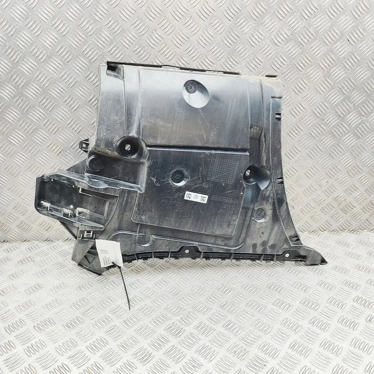 Rear bumper mounting bracket 8098689