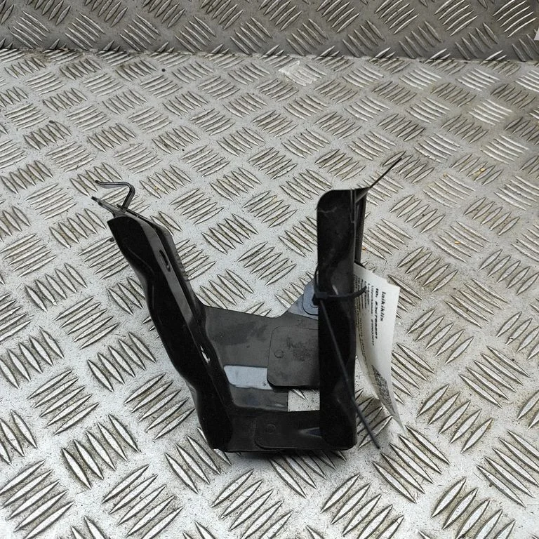 Aizmugurējā bufera turētājs 5218060010