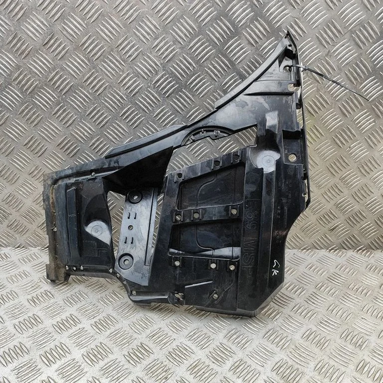Tagumise kaitseraua kinnitusklamber – BMW Z4 E89 (2009-2017)