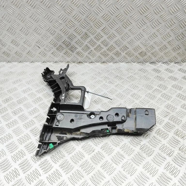 Aizmugurējā bufera turētājs 31663652