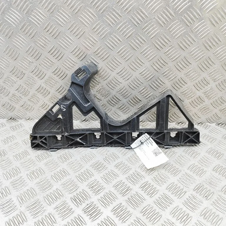 Aizmugurējā bufera turētājs 86614D4000