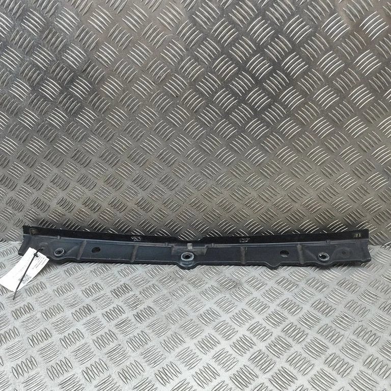 Aizmugurējā bufera turētājs 99750584102