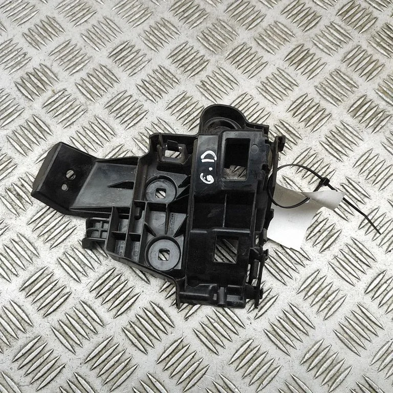 Aizmugurējā bufera turētājs 760807484B