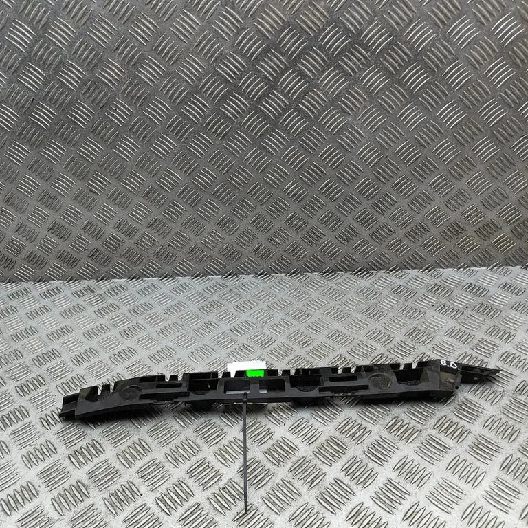 Rear bumper mounting bracket 3V5807394