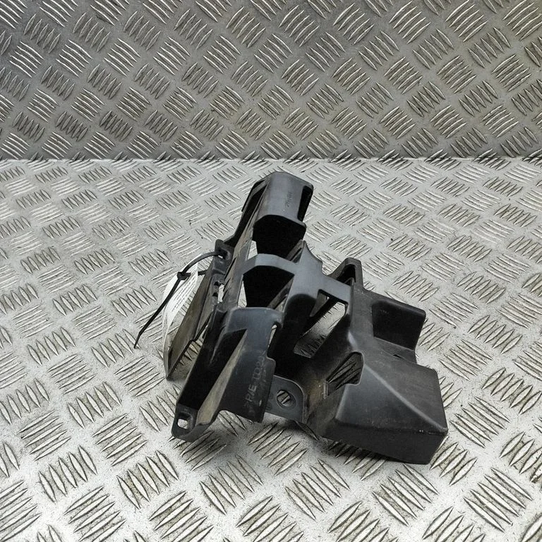 Aizmugurējā bufera turētājs 9818876780