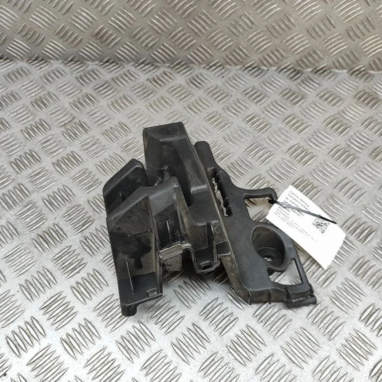 Rear bumper mounting bracket 9839894380
