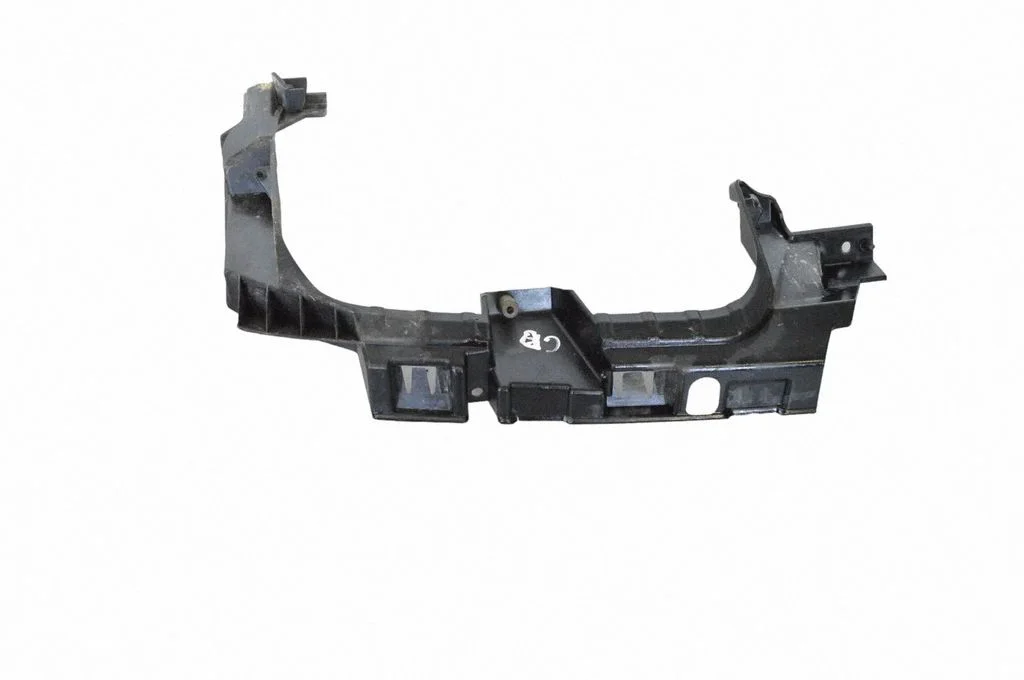 Rear bumper mounting bracket JK525L240AB