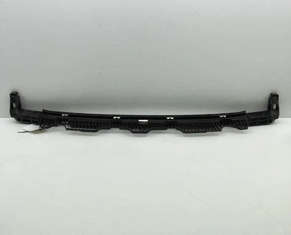 Aizmugurējā bufera turētājs 5G6807863