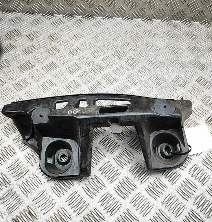 Aizmugurējā bufera turētājs A1178850865