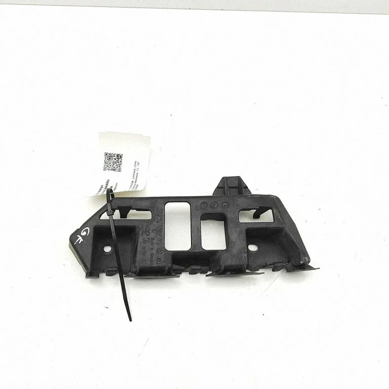 Rear bumper mounting bracket – Porsche Cayenne (92A) (2010-2017)