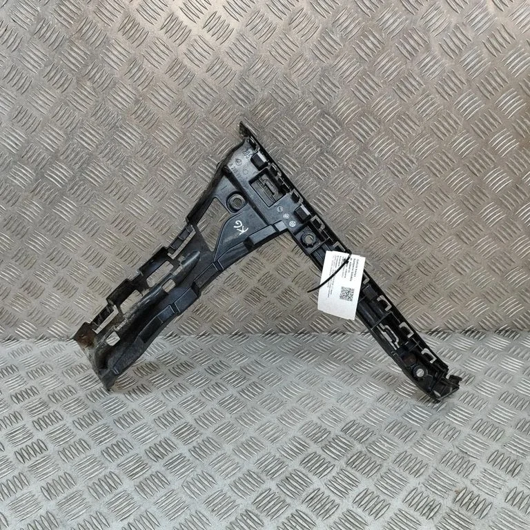 Rear bumper mounting bracket A2058802002