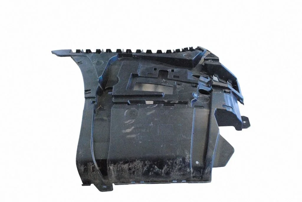 Tagumise kaitseraua kinnitusklamber – BMW 7-seeria G11 G12 (2015-2022)