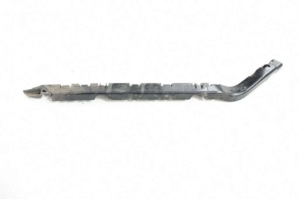Aizmugurējā bufera turētājs – Mercedes-Benz E klase C207 W207 (2009-2017)