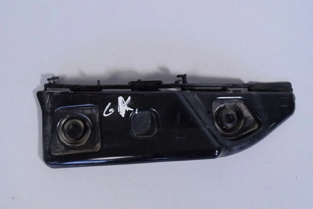 Aizmugurējā bufera turētājs – Mercedes-Benz A klase W176 (2012-2018)